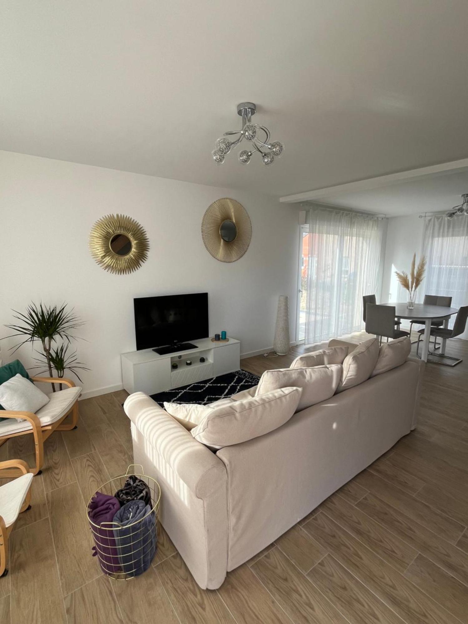 Superbe Maison Avec Jardin Bezannes Εξωτερικό φωτογραφία