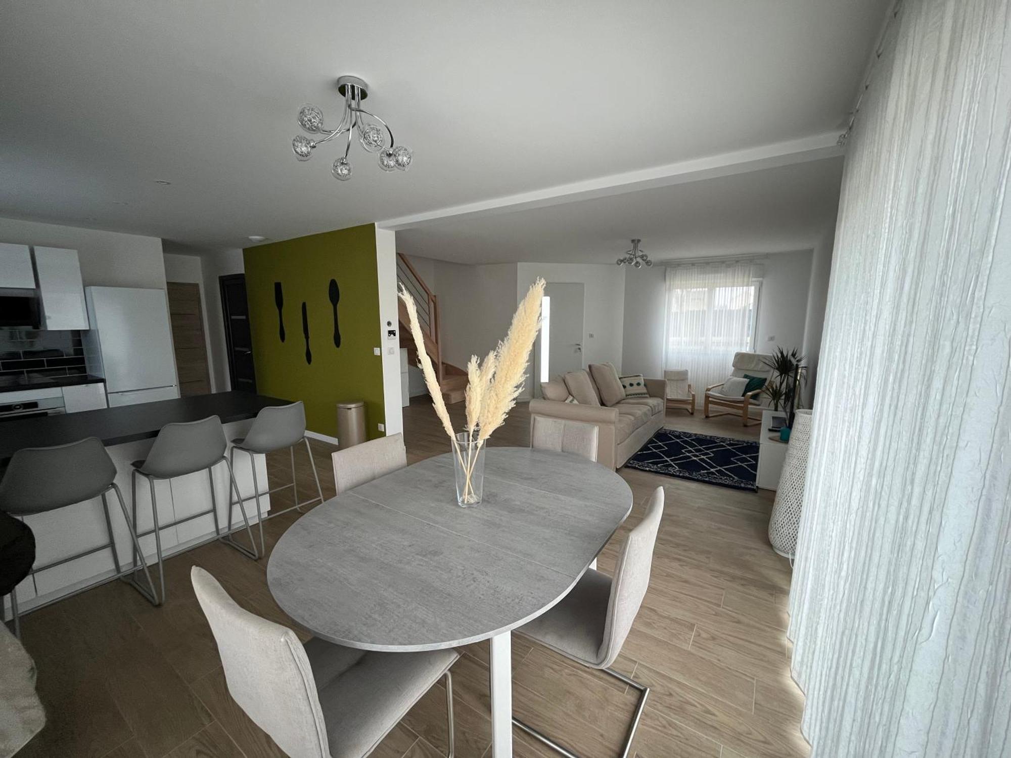 Superbe Maison Avec Jardin Bezannes Εξωτερικό φωτογραφία